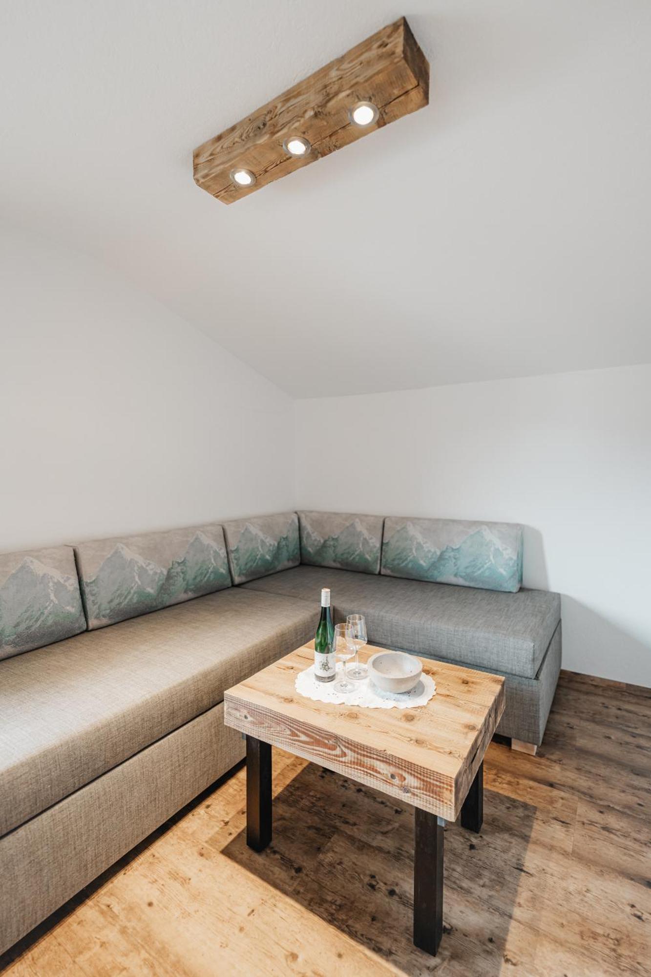 Alpenzeit Zillertal Apartments Цел ам Цилер Екстериор снимка
