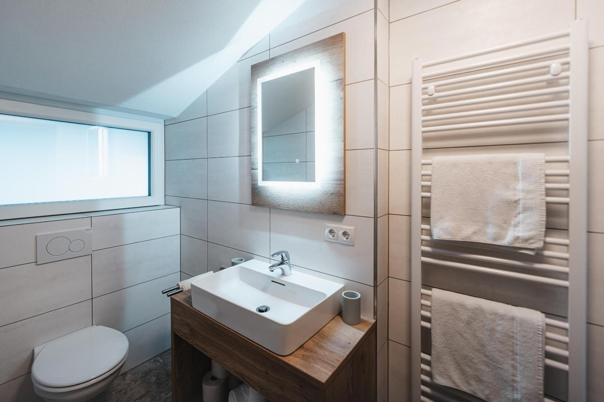 Alpenzeit Zillertal Apartments Цел ам Цилер Екстериор снимка