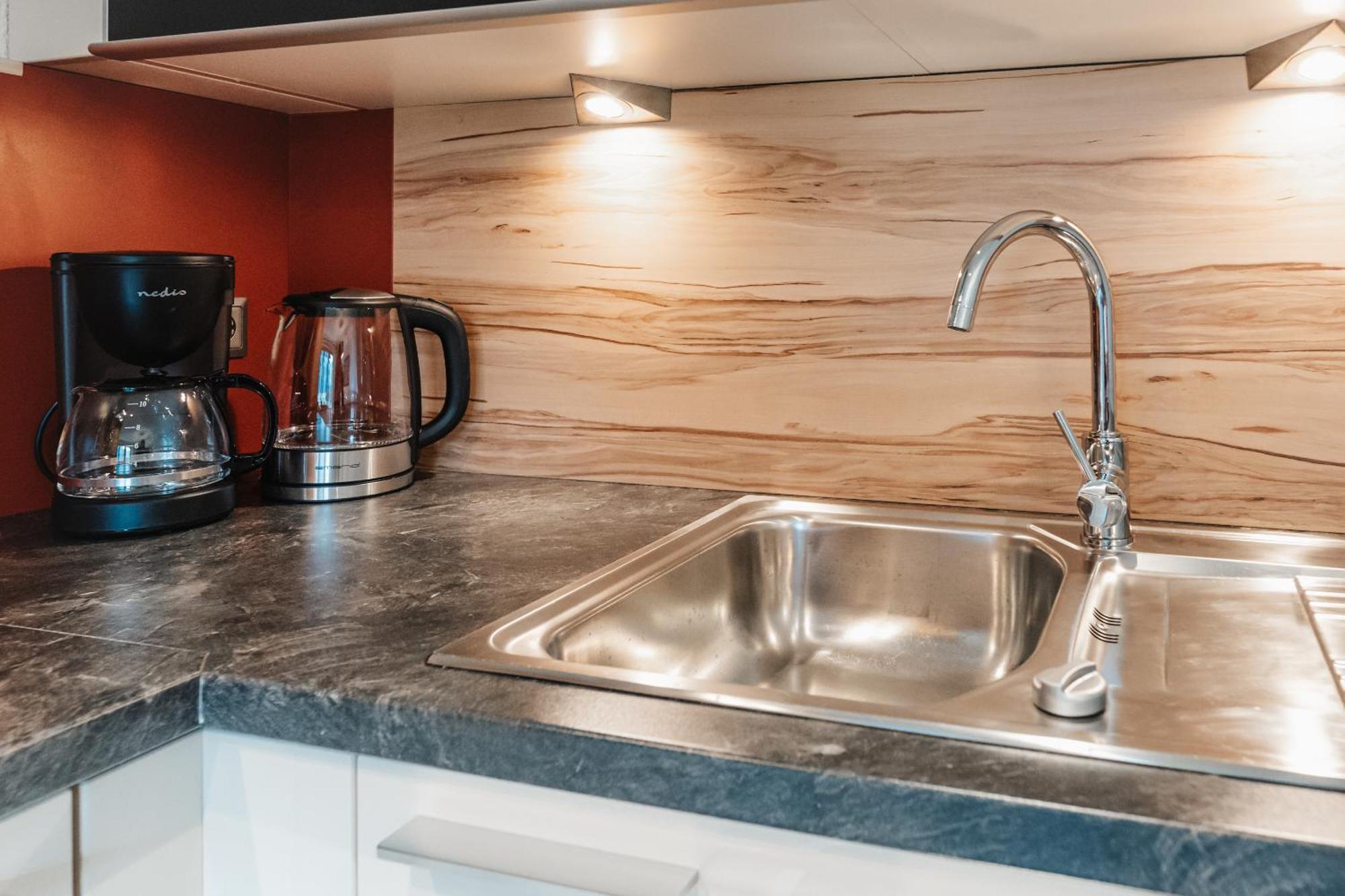 Alpenzeit Zillertal Apartments Цел ам Цилер Стая снимка